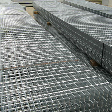 Standard steel gratings